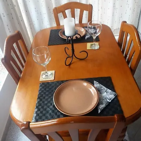 Appartement Amazing Sunny Flat With Balcony Pool Two Mins From The