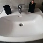 Apartment Amazing Sunny Flat With Balcony Pool Two Mins From The