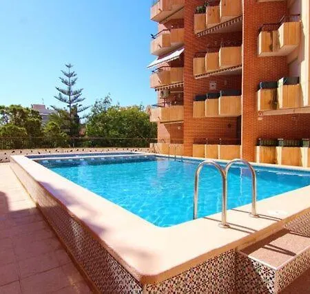 Amazing Sunny Flat With Balcony Pool Two Mins From The شقة *